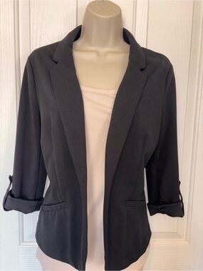 89th & Madison Black Open-Front Blazer with Roll-Tab Sleeves
